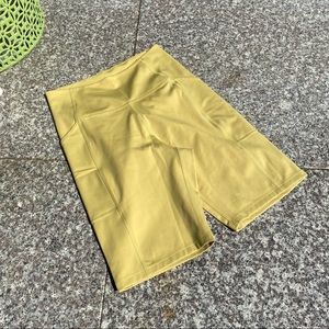 Girlfriend collective shorts with side pockets